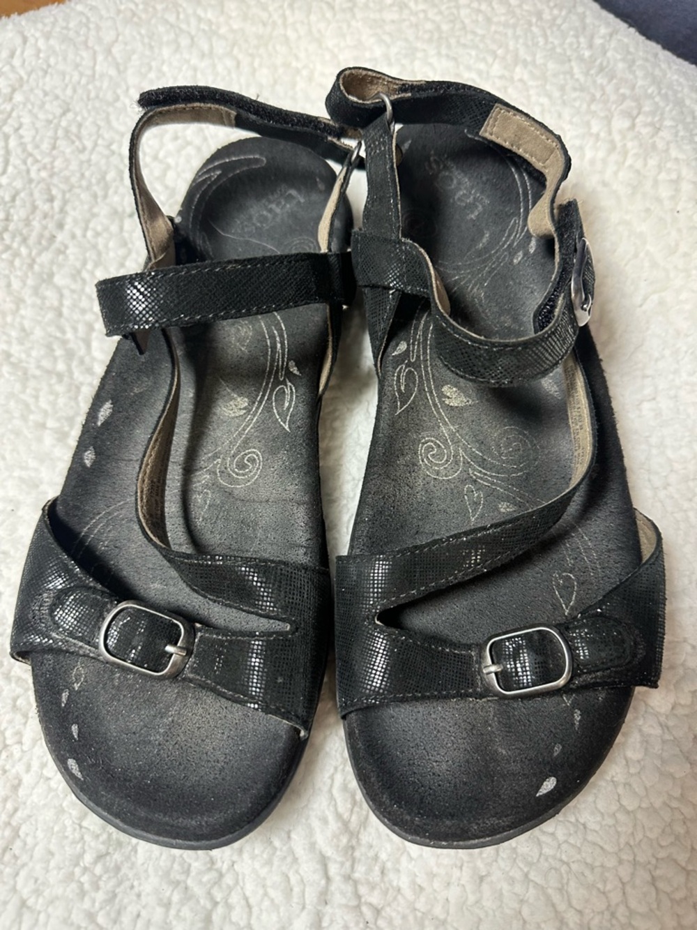 Taos Footwear Black Strappy Adjustable Women's Sandals Size 39 US 8-8.5